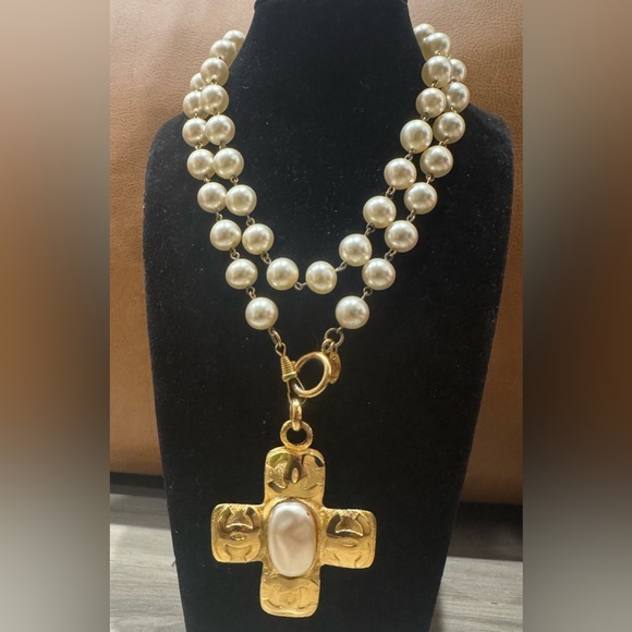 Chanel Vintage Rare Pearl and Gold Plated Cross Pendant Necklace - Picture 1 of 5